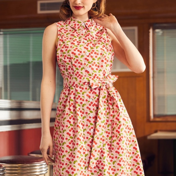 Modcloth Dresses & Skirts - Modcloth Pink and White Sleeveless Sundress with Peter Pan Collar